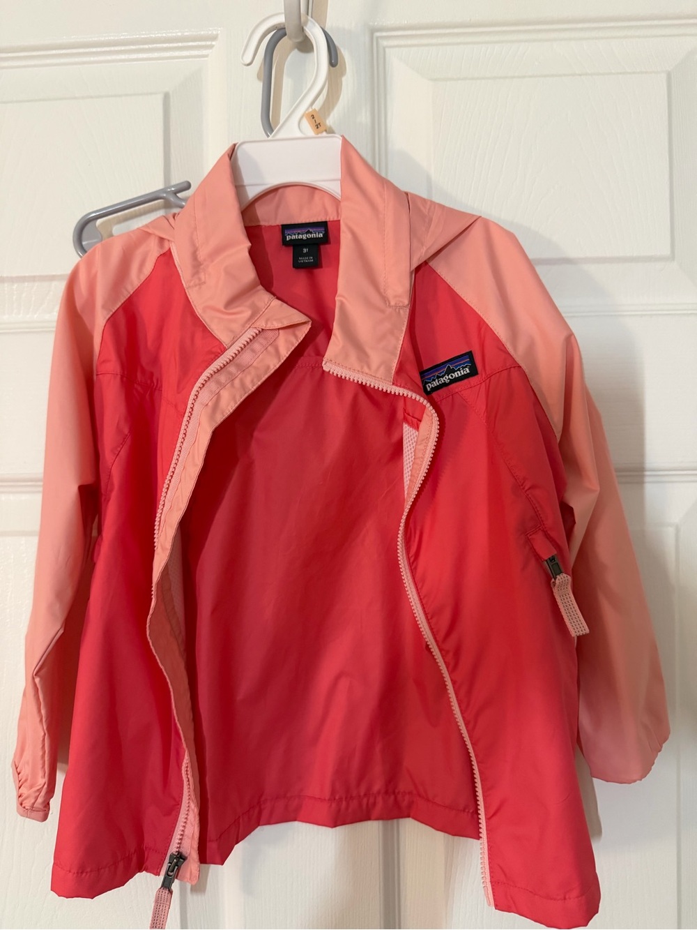 Patagonia Two-Tone Coral and Blush Utility Jacket